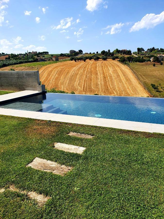 Casa Lunaria B&B Porto SantʼElpidio Eksteriør billede