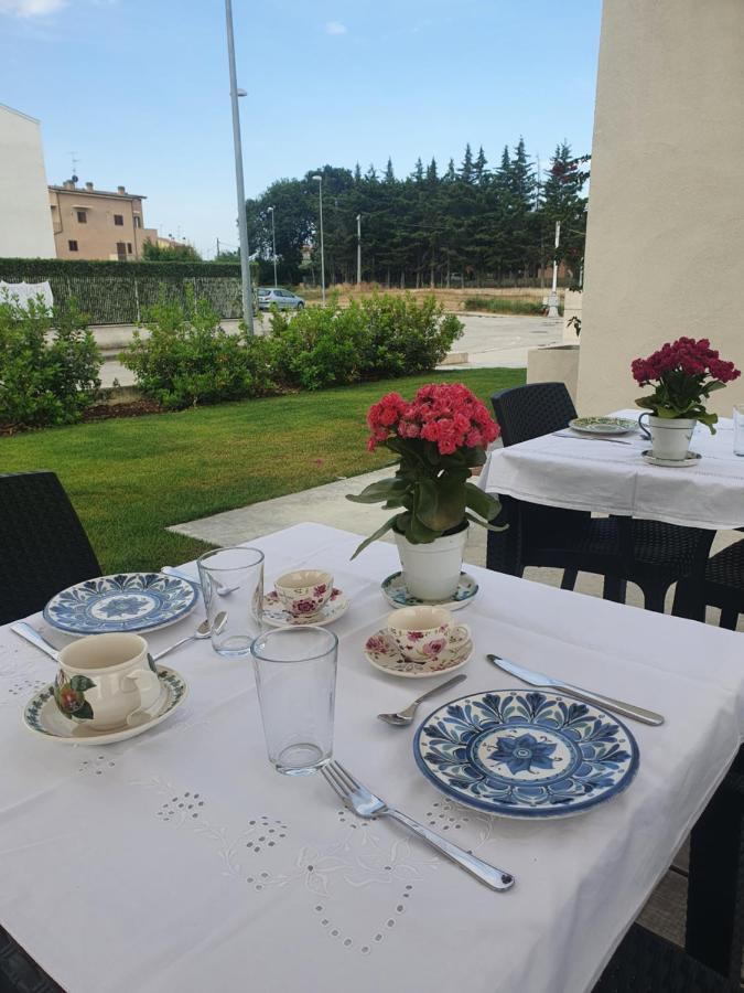 Casa Lunaria B&B Porto SantʼElpidio Eksteriør billede
