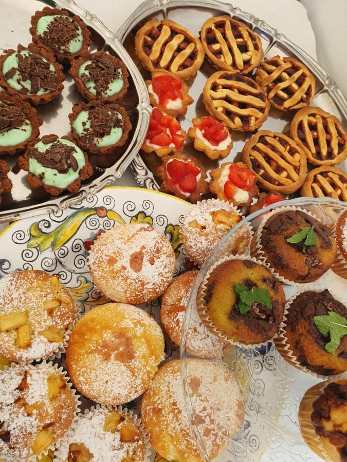 Casa Lunaria B&B Porto SantʼElpidio Eksteriør billede